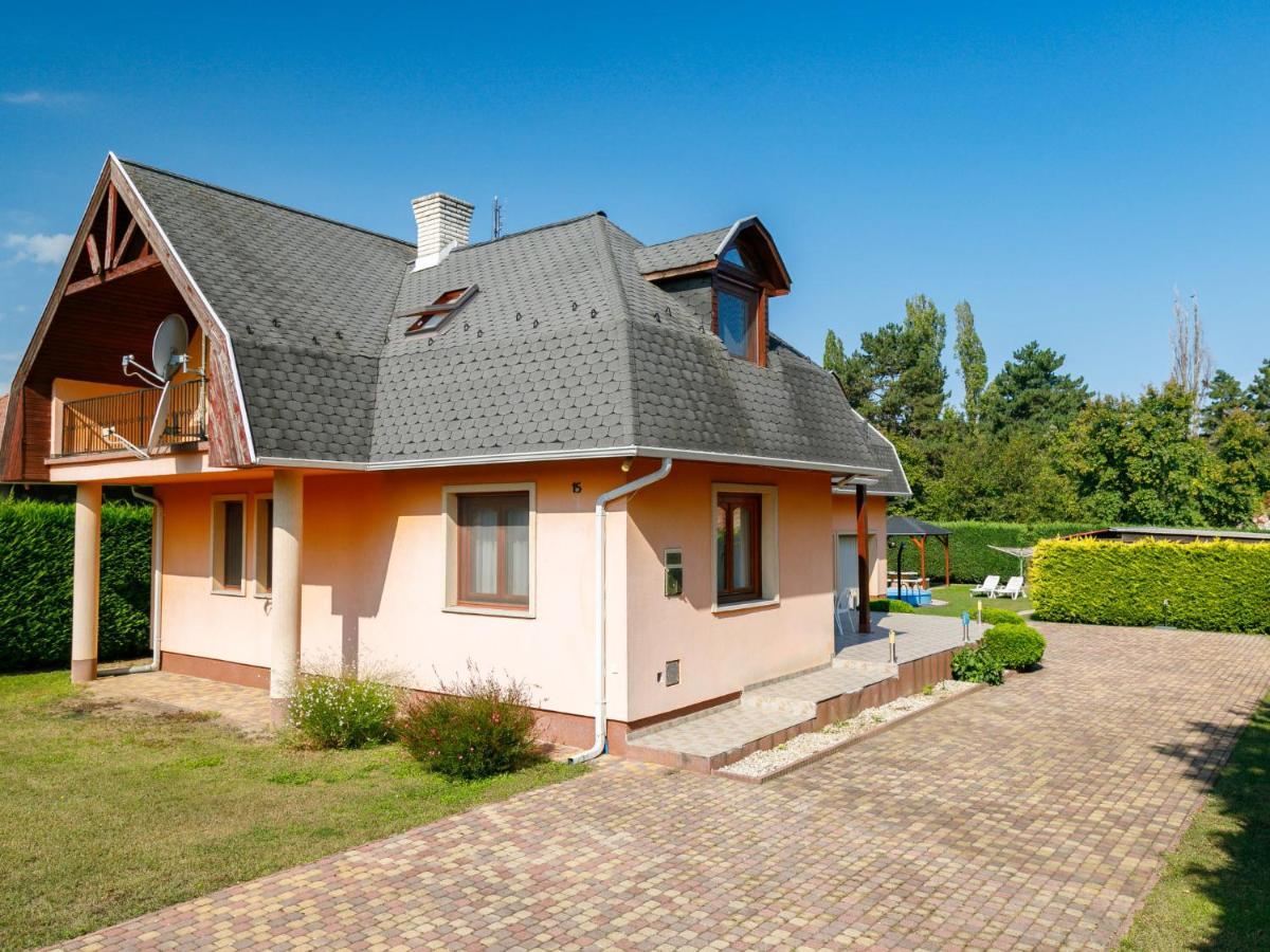Holiday Home Narcisse By Interhome Balatonszarszo Exterior photo